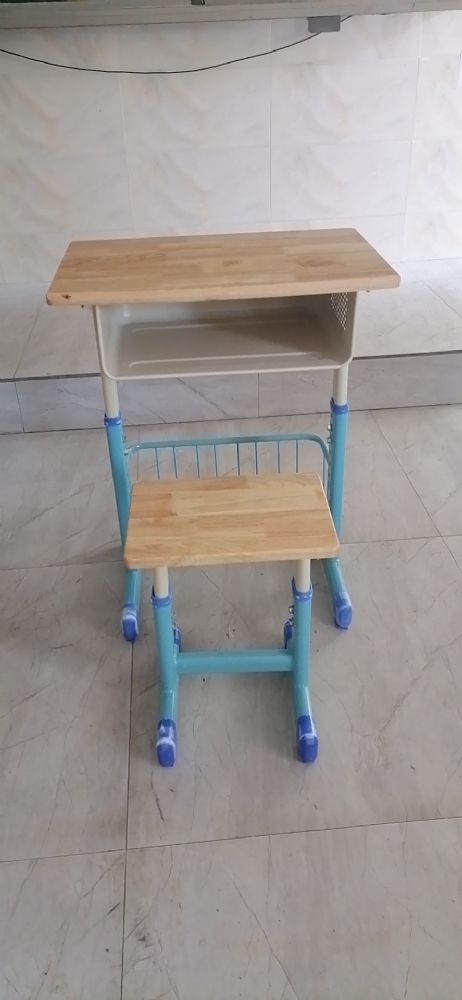 学生课桌